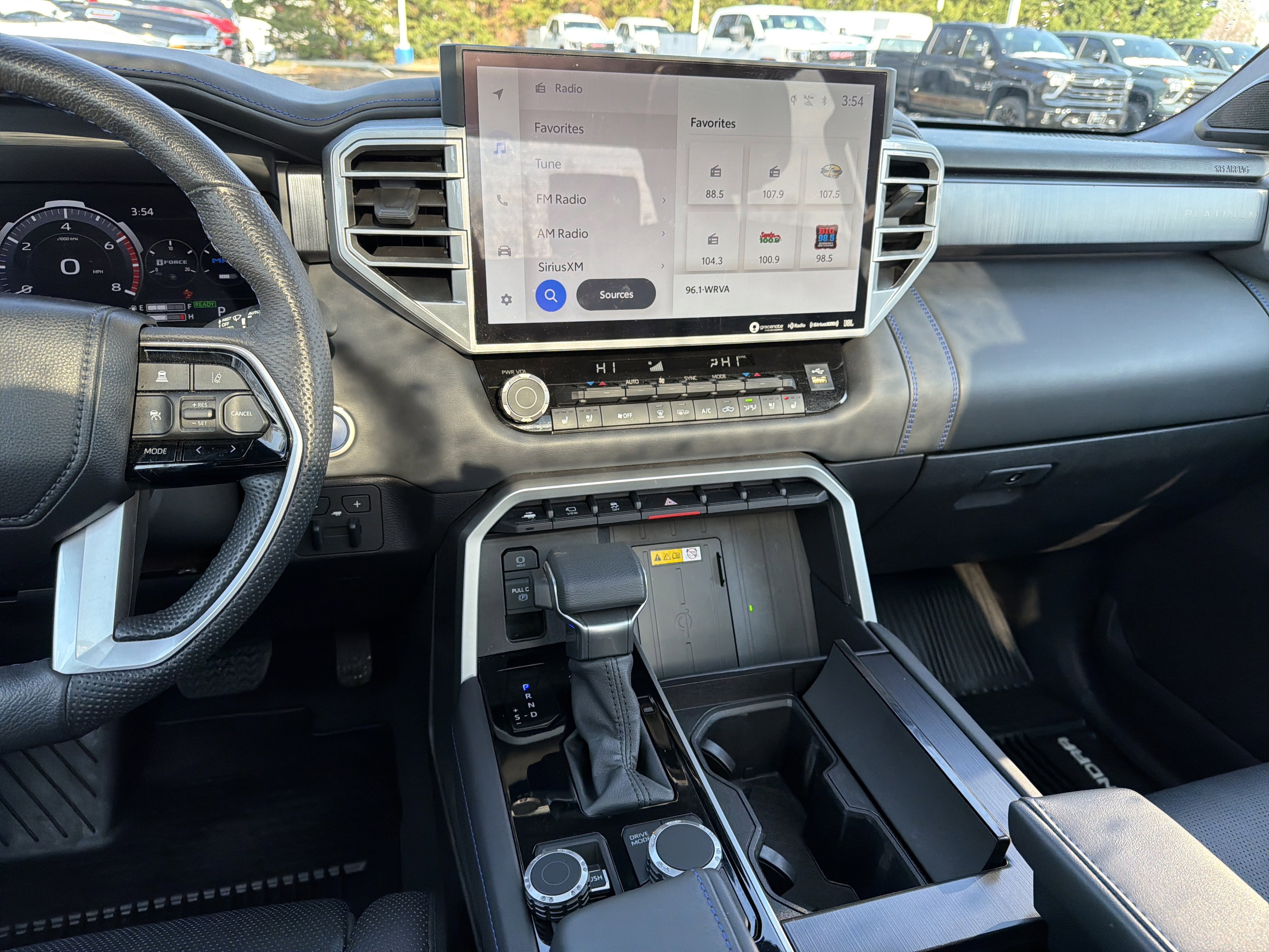 Used 2024 Toyota Tundra Platinum image 29