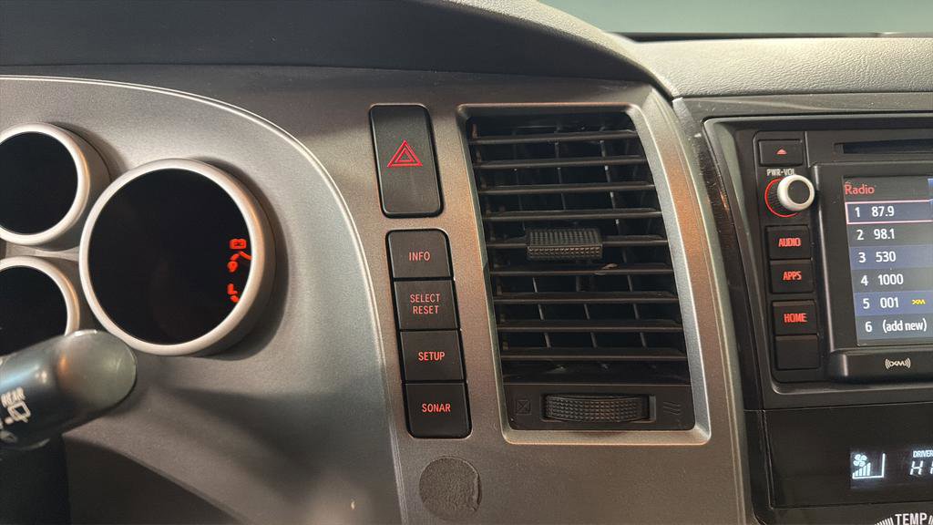 Used 2016 Toyota Sequoia SR5 w/ Premium Package image 28