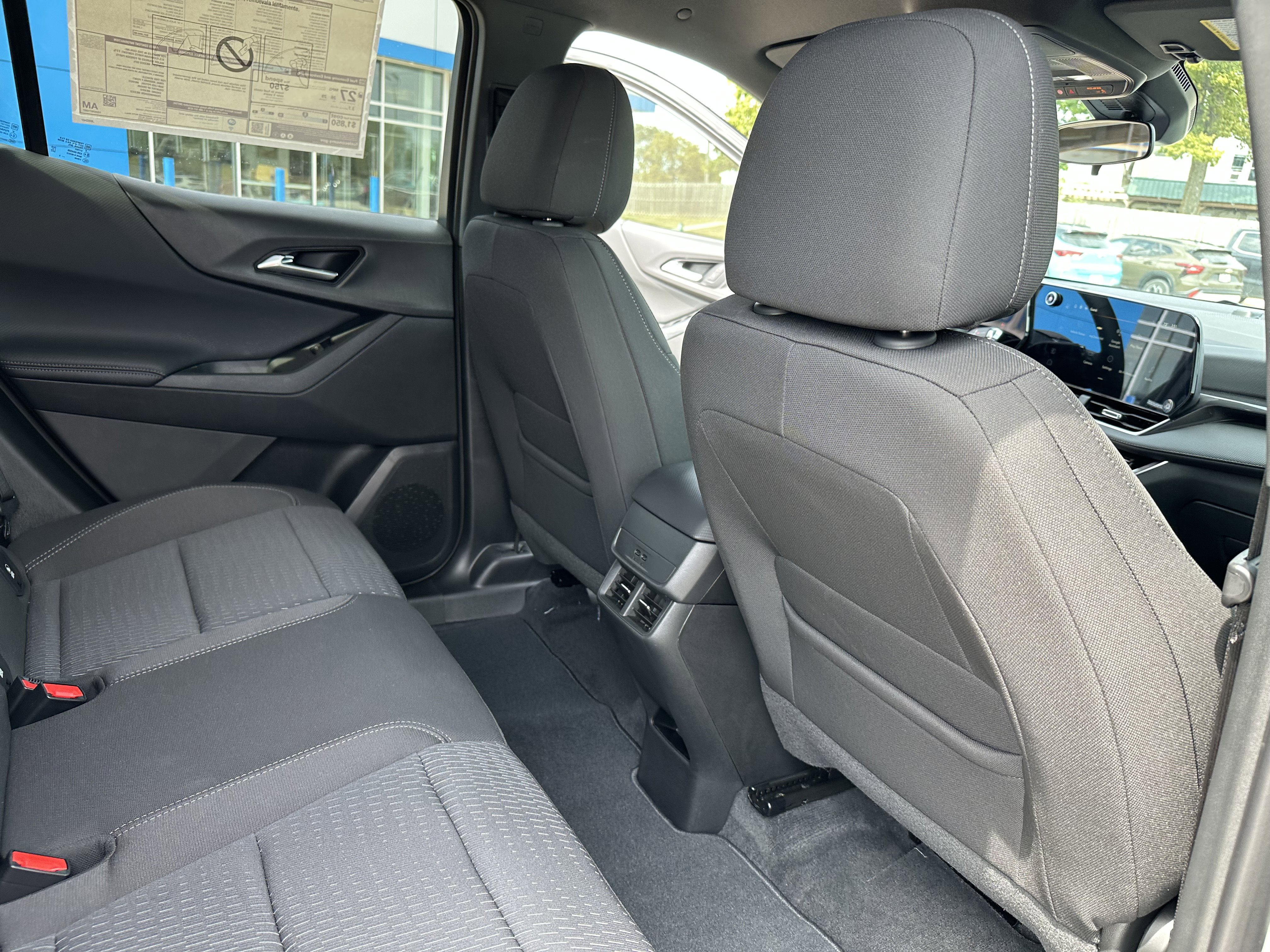 New 2026 Chevrolet Equinox LT w/ Midnight Edition image 31