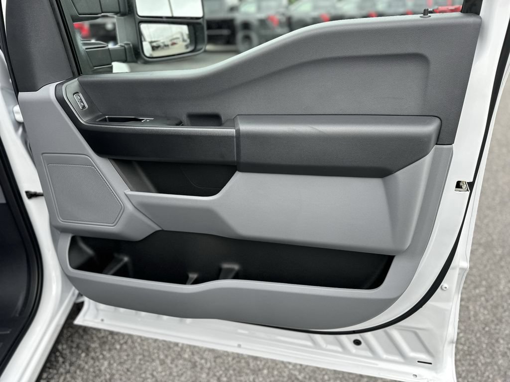 New 2025 Ford F250 XL RWD image 26