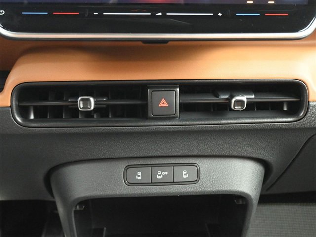 New 2025 Volkswagen ID. Buzz Pro S image 3