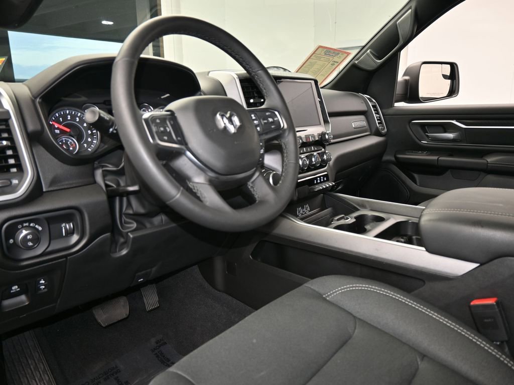 Used 2025 RAM 1500 Big Horn AWD/4WD image 13