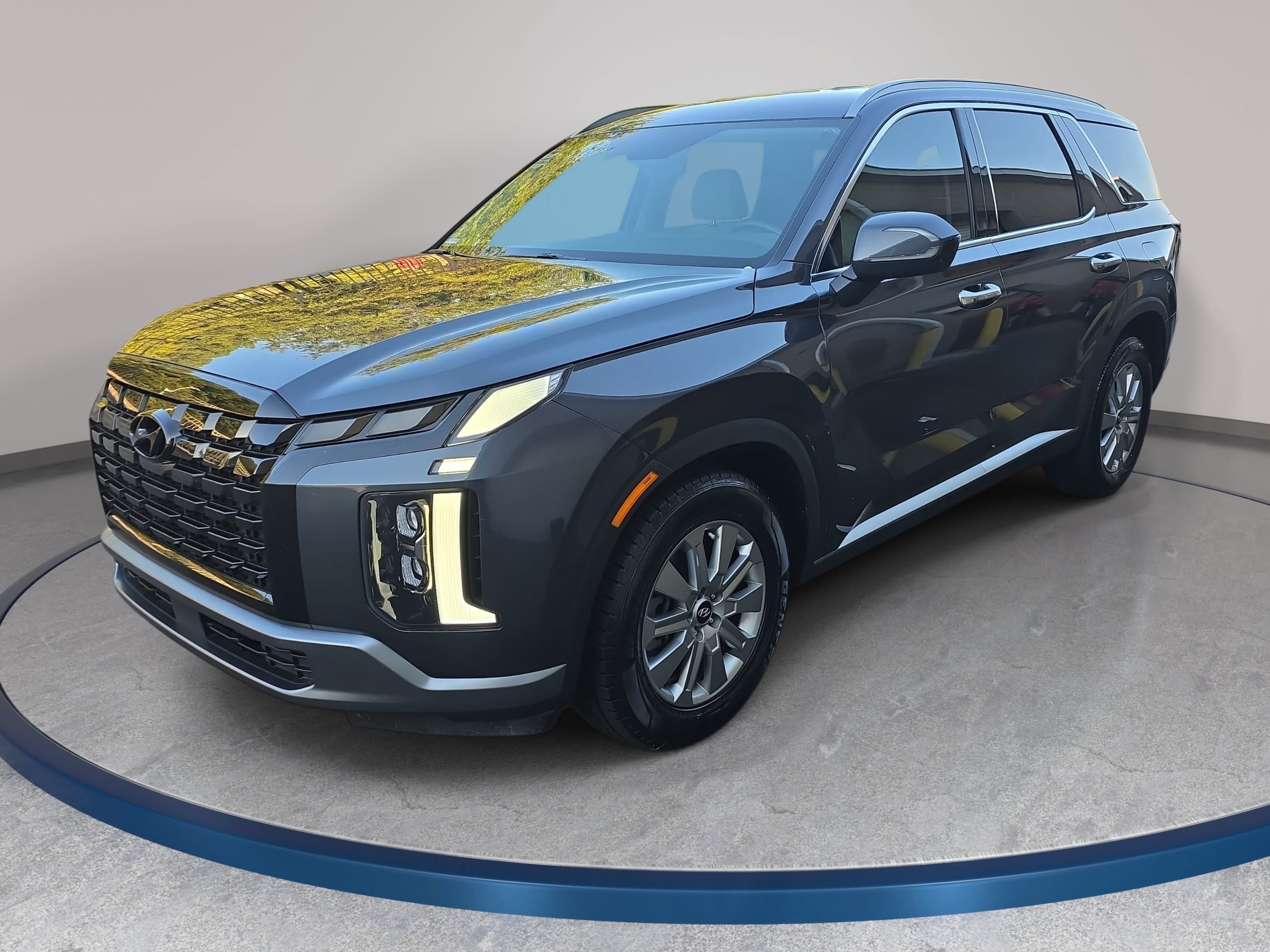 Used 2024 Hyundai Palisade SEL FWD image 1