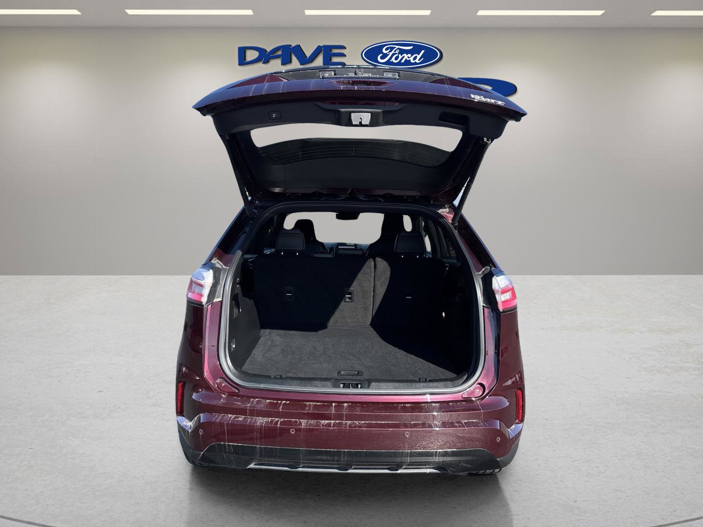 Used 2024 Ford Edge ST-Line image 16