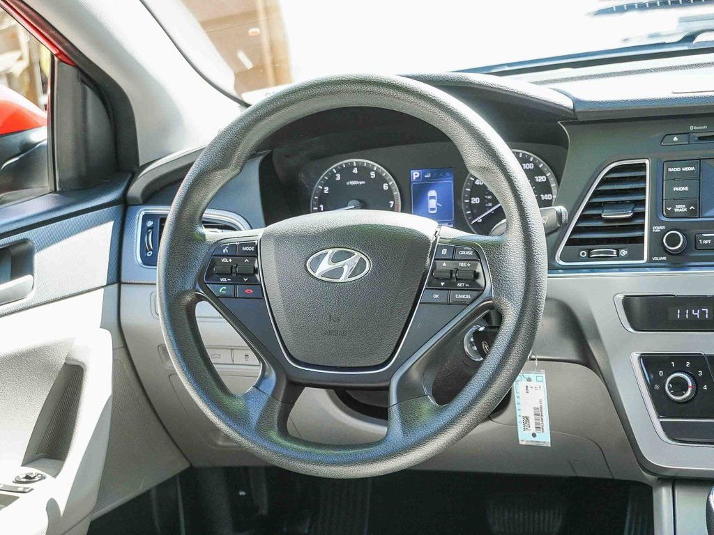 Used 2017 Hyundai Sonata SE image 16