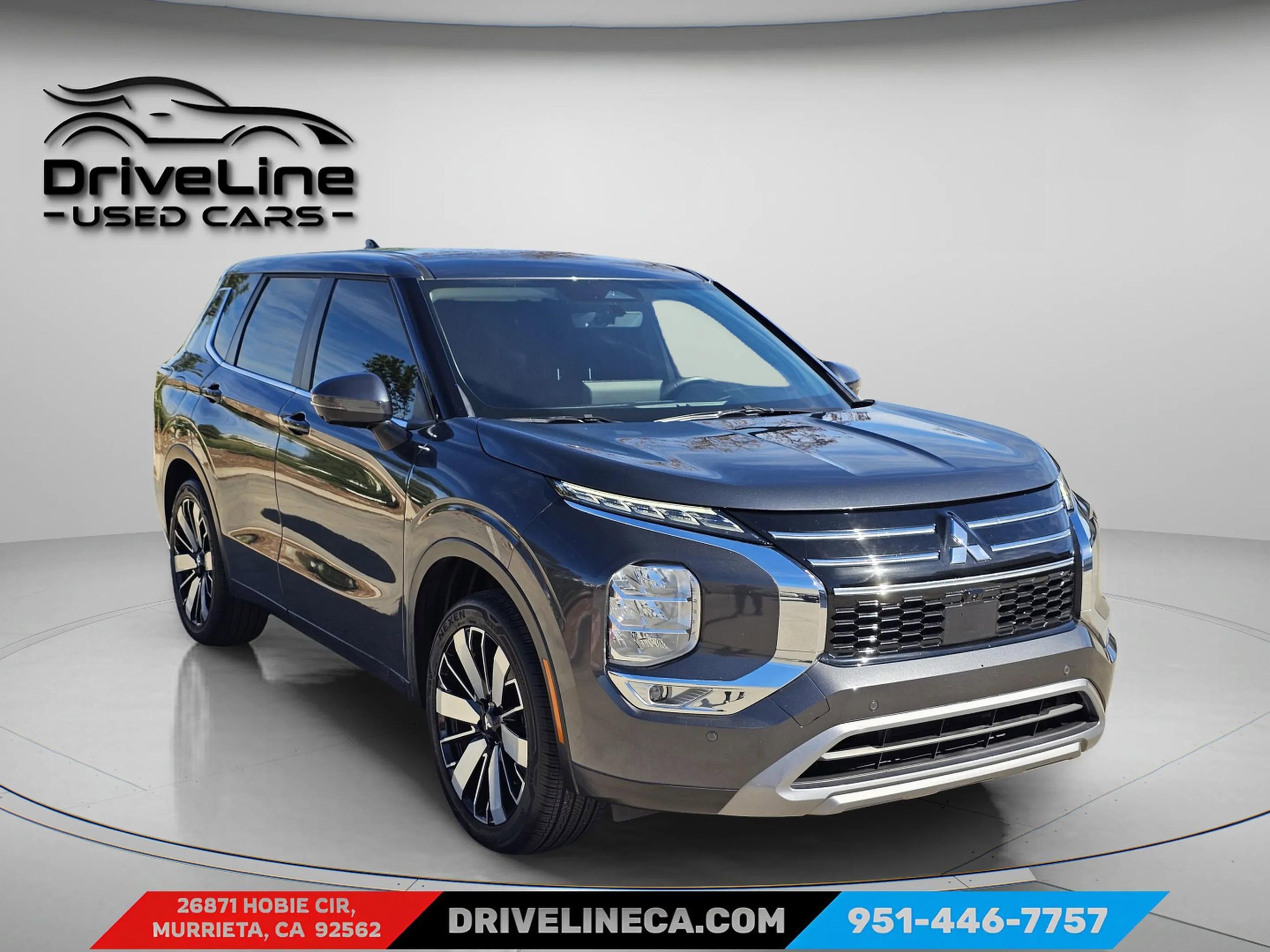 Used 2025 Mitsubishi Outlander SE FWD image 5