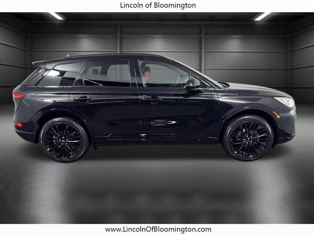 New 2026 Lincoln Corsair Reserve image 7