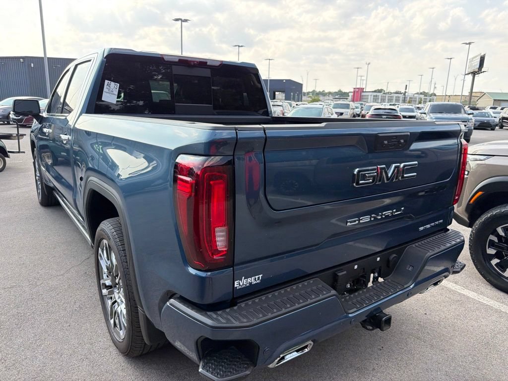 Used 2025 GMC Sierra 1500 Denali Ultimate AWD/4WD image 7