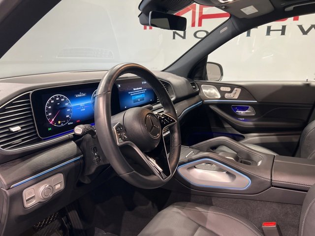 Used 2025 Mercedes-Benz GLE 450e 4MATIC w/ AMG Line Exterior image 19