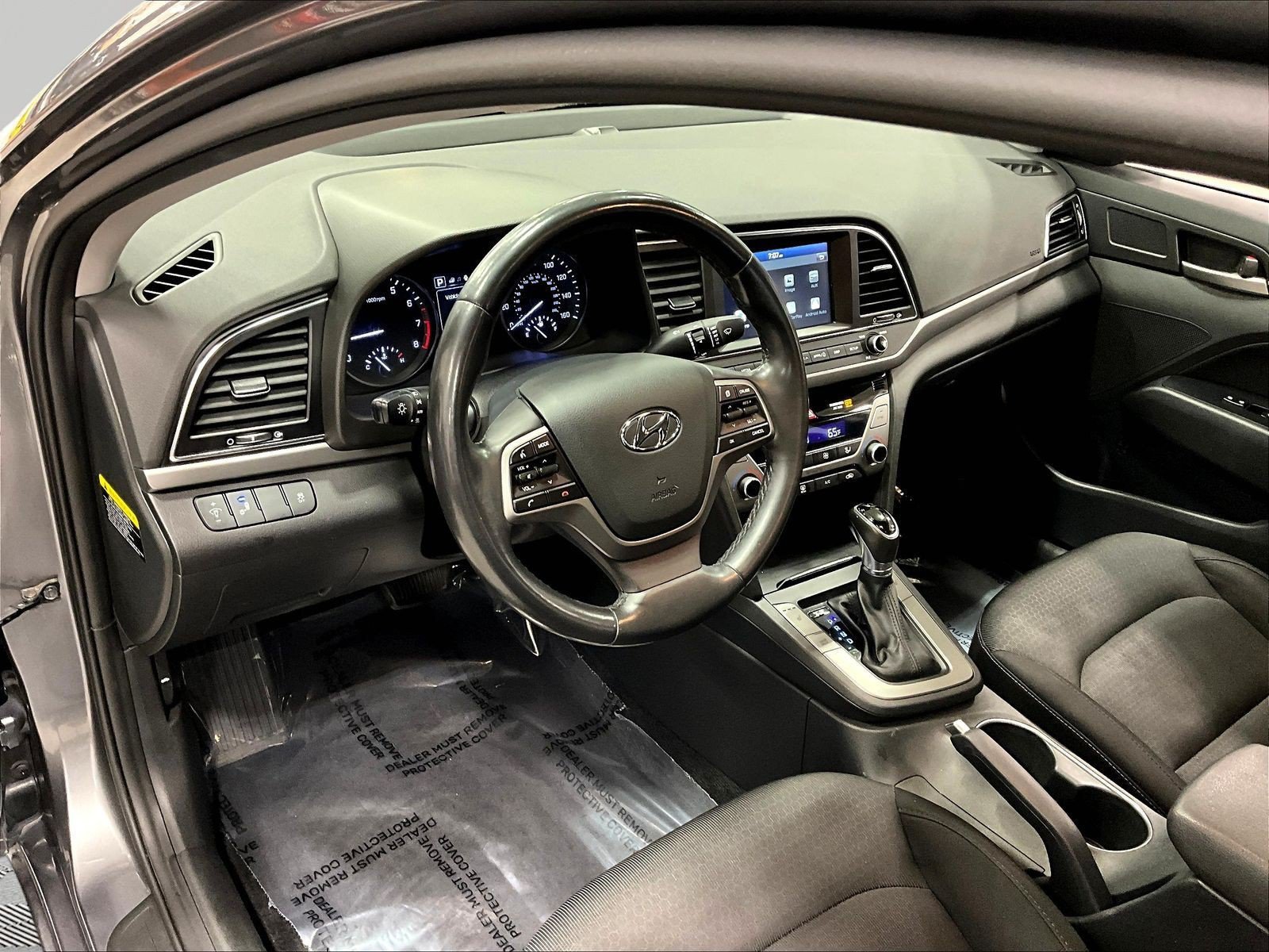 Used 2018 Hyundai Elantra Value Edition w/ Winter Weather Package FWD image 17