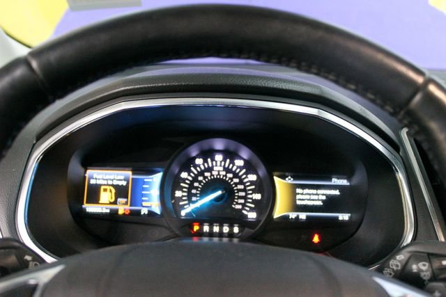 Used 2020 Ford Edge Titanium AWD/4WD image 19