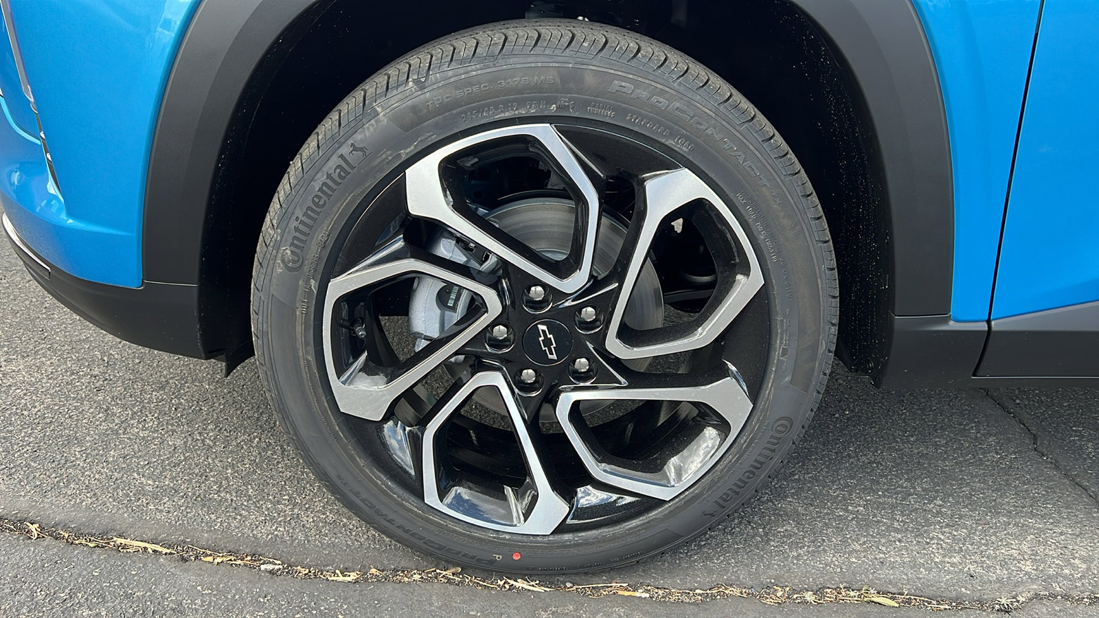 New 2025 Chevrolet Trax RS w/ Driver Confidence Package image 10