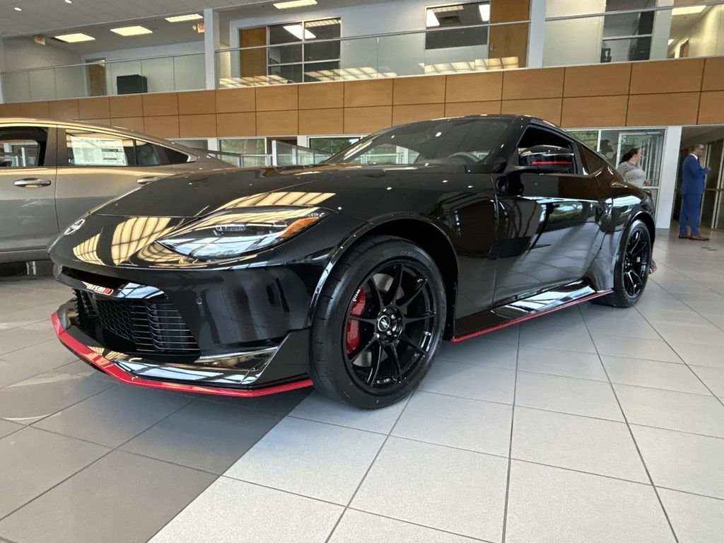 New 2026 Nissan Z NISMO w/ Floor Mat Package RWD image 3