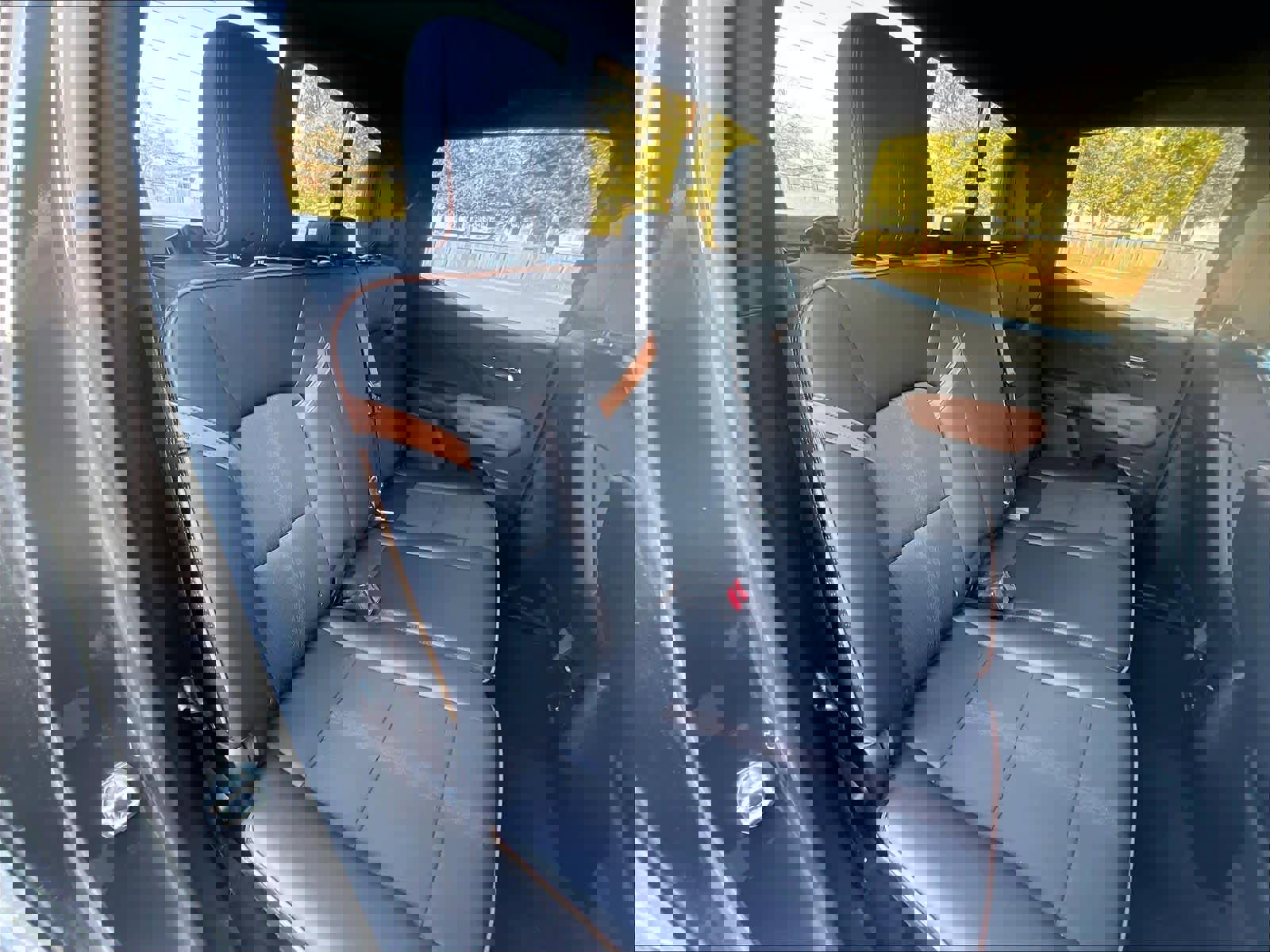 Used 2023 GMC Canyon AT4 w/ Technology Package image 28