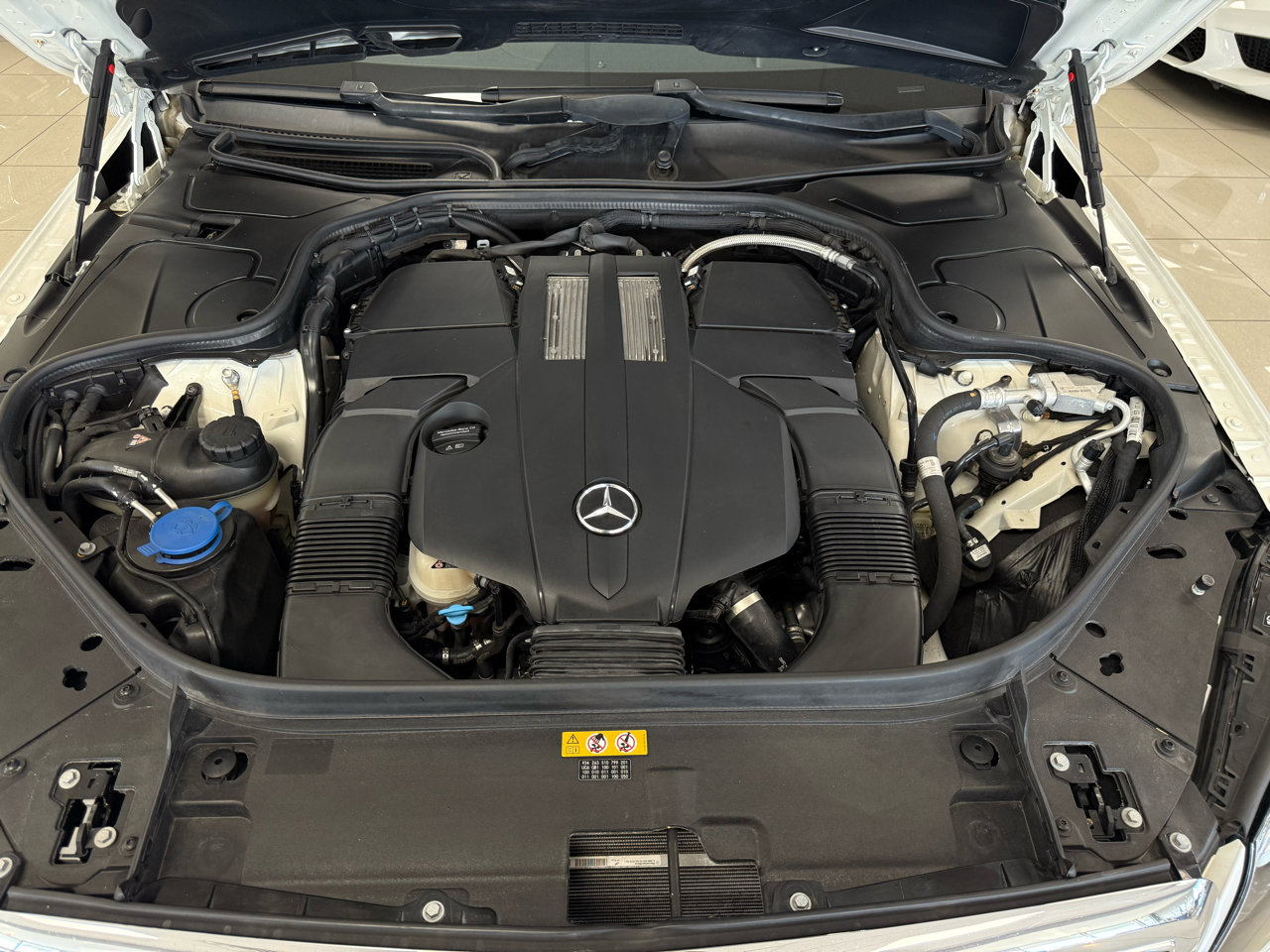 Used 2019 Mercedes-Benz S 450 Sedan w/ AMG Line Exterior image 36