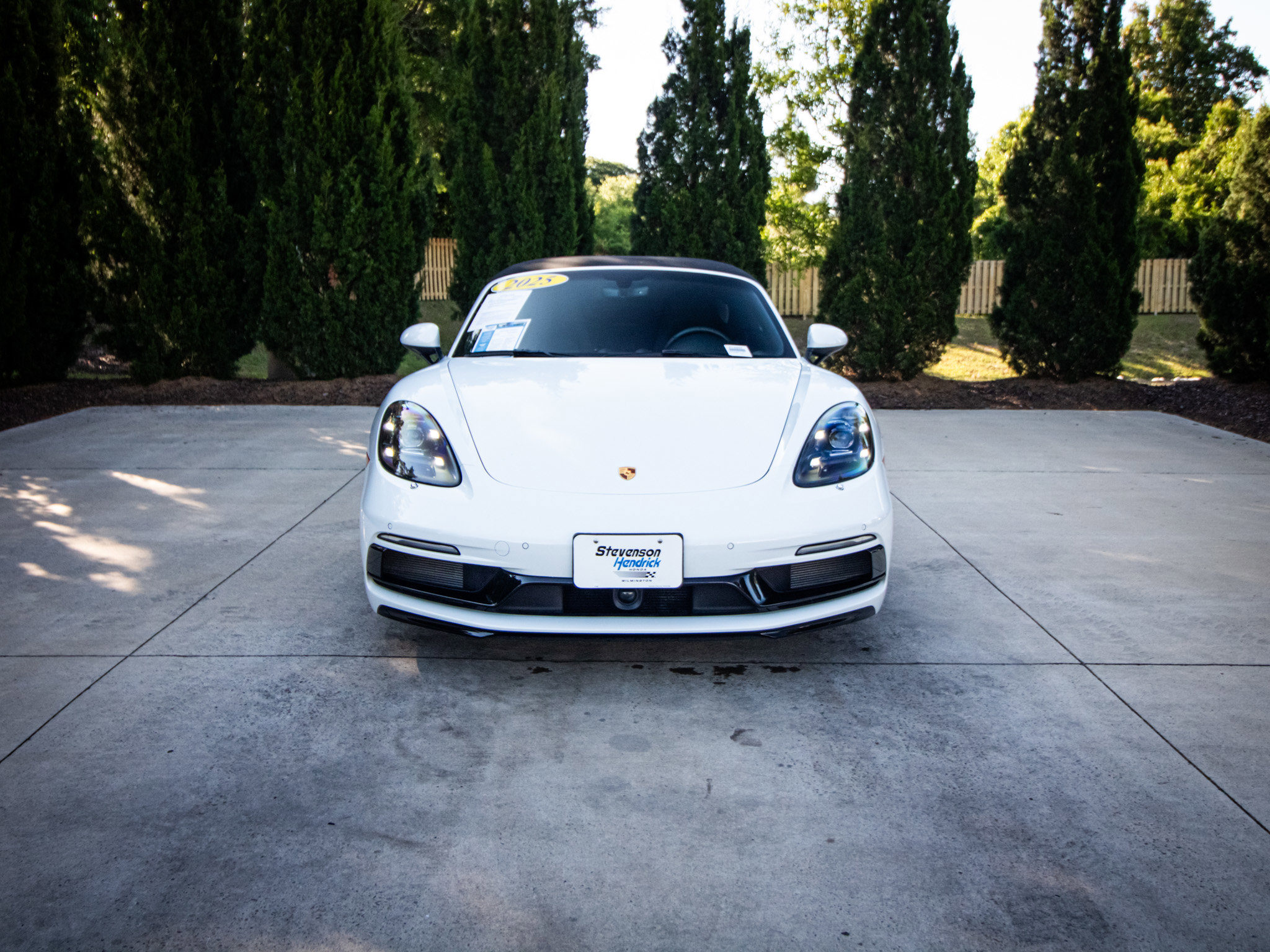 Used 2025 Porsche 718 Boxster RWD image 3