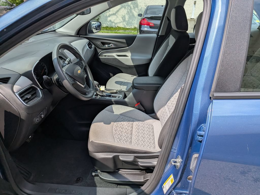 Used 2024 Chevrolet Equinox LS w/ LPO, Floor Liner Package AWD/4WD image 10