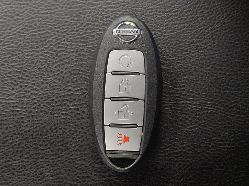 Used 2019 Nissan Pathfinder SV FWD image 32