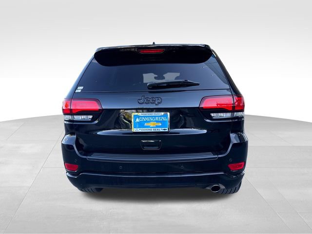 Used 2020 Jeep Grand Cherokee Altitude RWD image 4