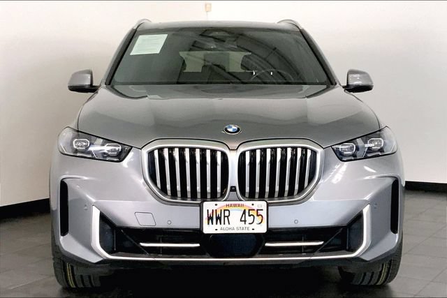 Used 2024 BMW X5 xDrive40i AWD/4WD image 3