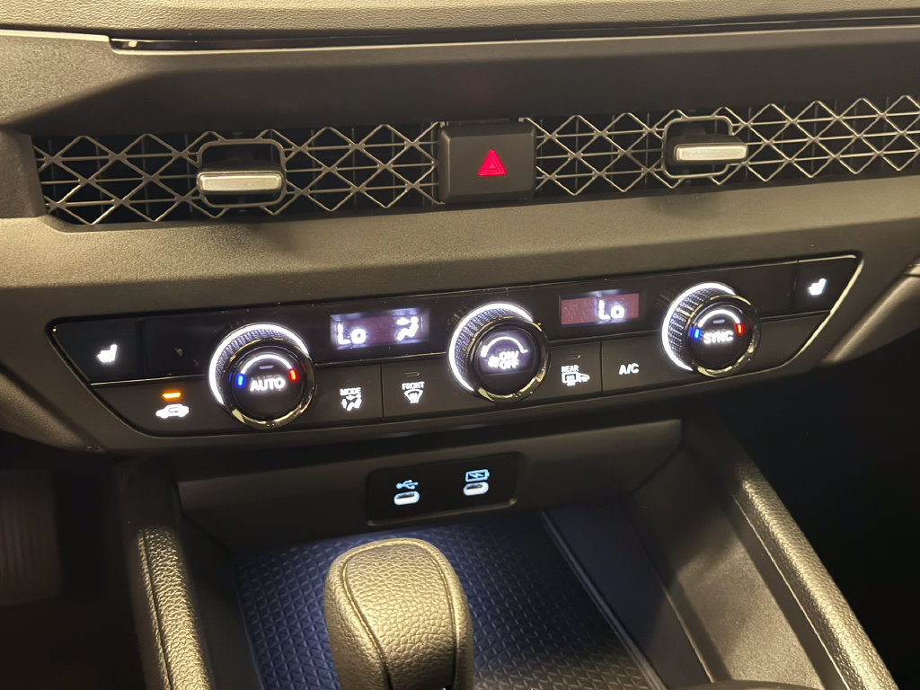 Certified 2024 Honda Accord EX image 22