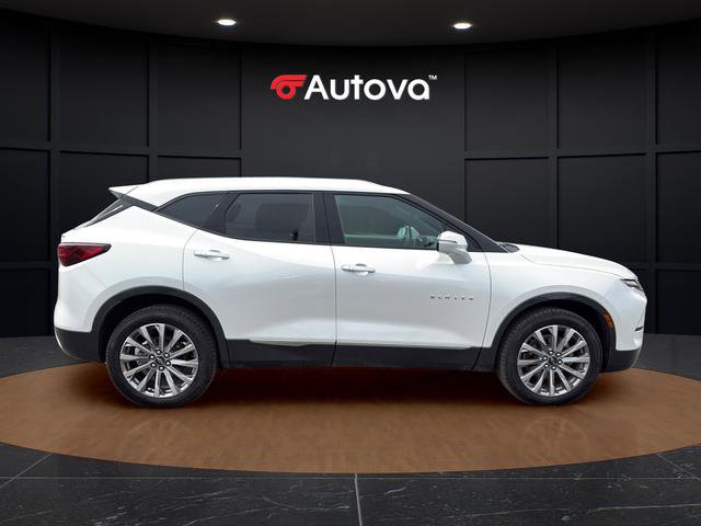 Used 2023 Chevrolet Blazer Premier w/ Driver Confidence II Package image 12