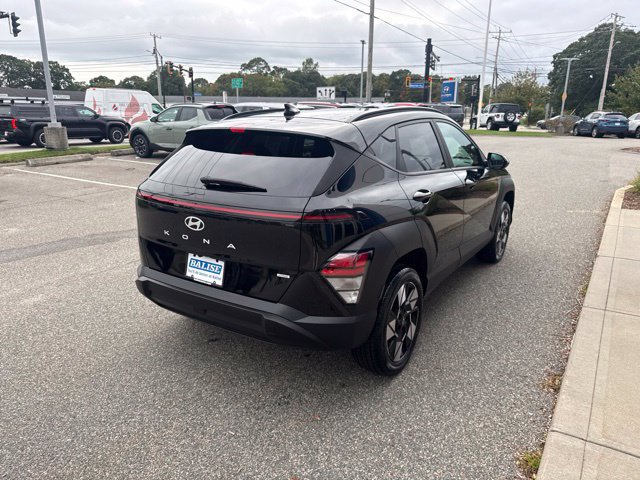 Certified 2024 Hyundai Kona SEL w/ Convenience Package AWD/4WD image 7