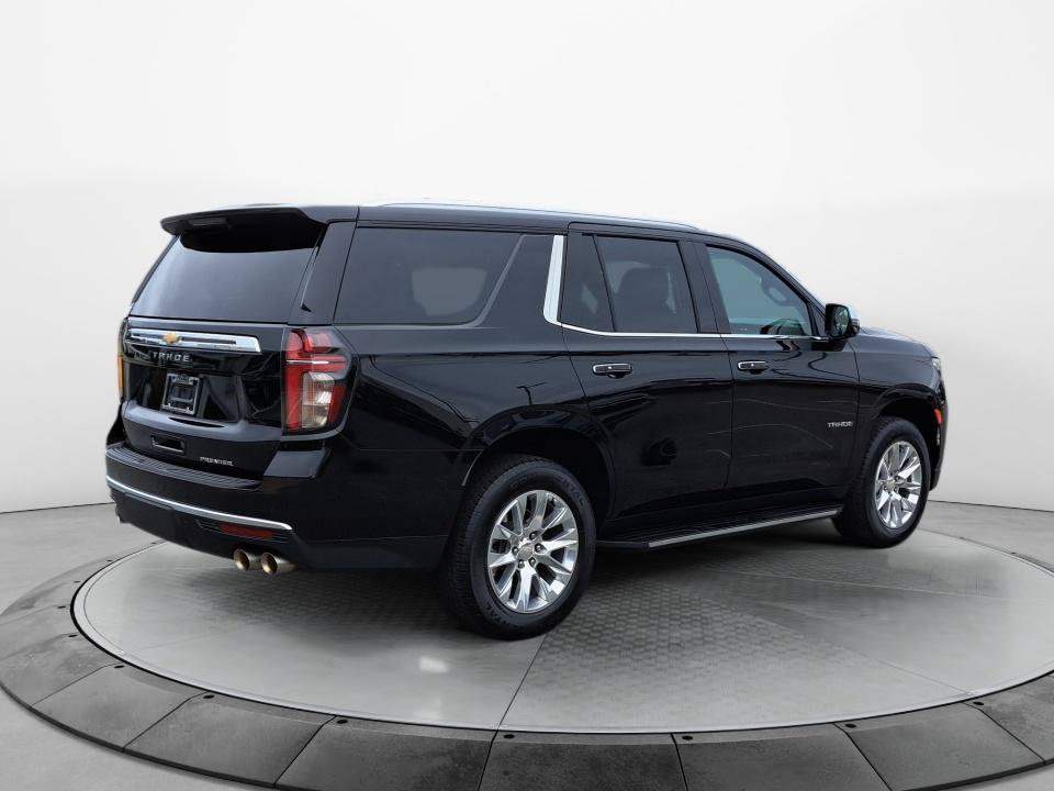 Used 2024 Chevrolet Tahoe Premier AWD/4WD image 7