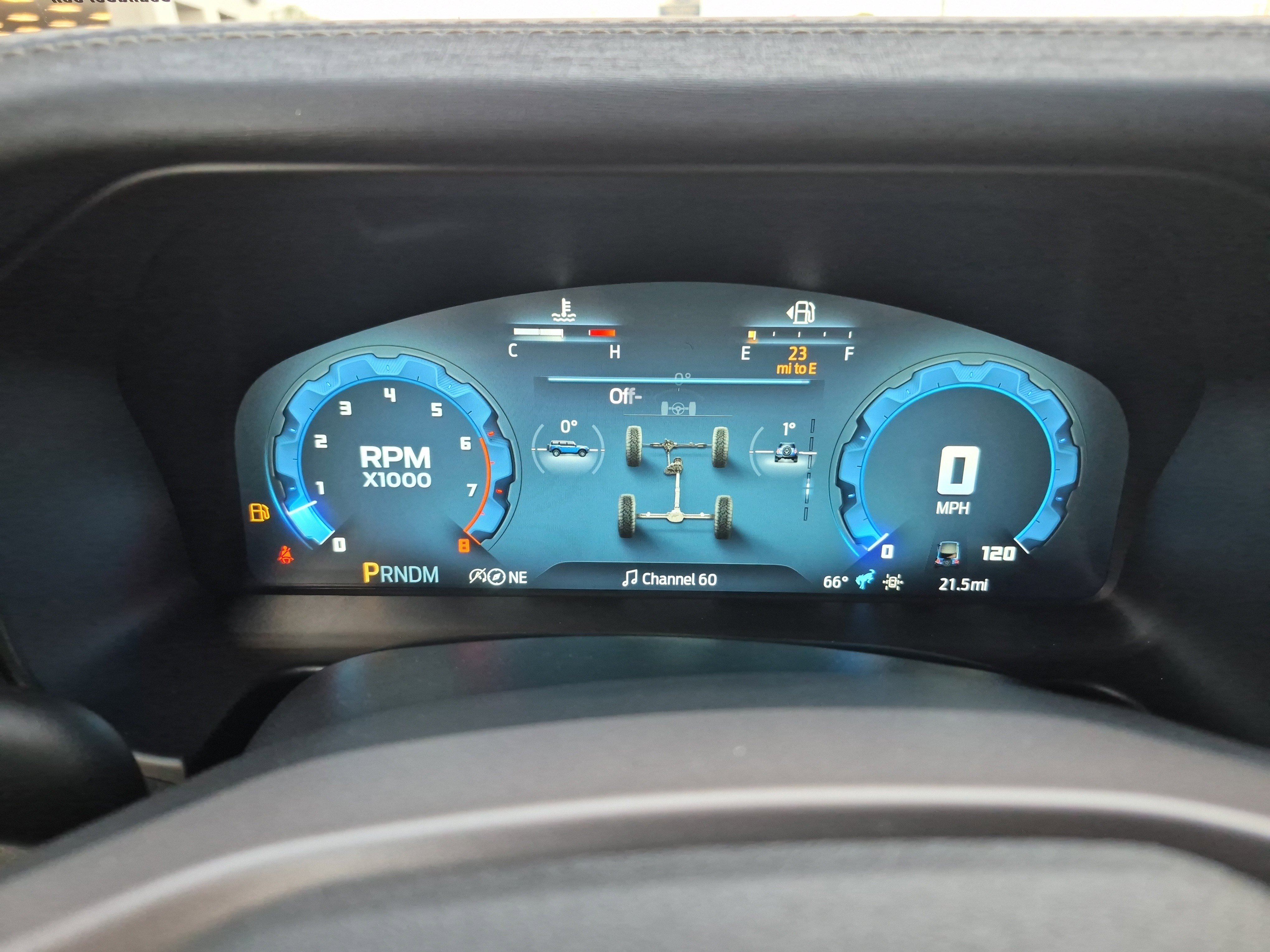 New 2025 Ford Bronco Badlands image 25