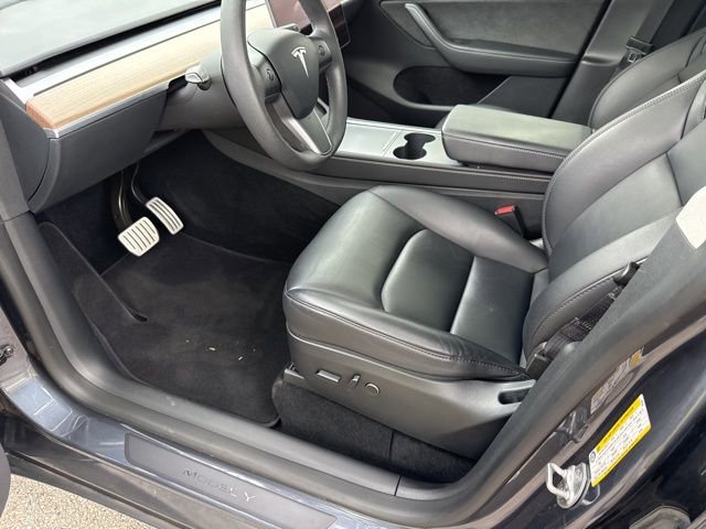 Used 2023 Tesla Model Y Performance image 28