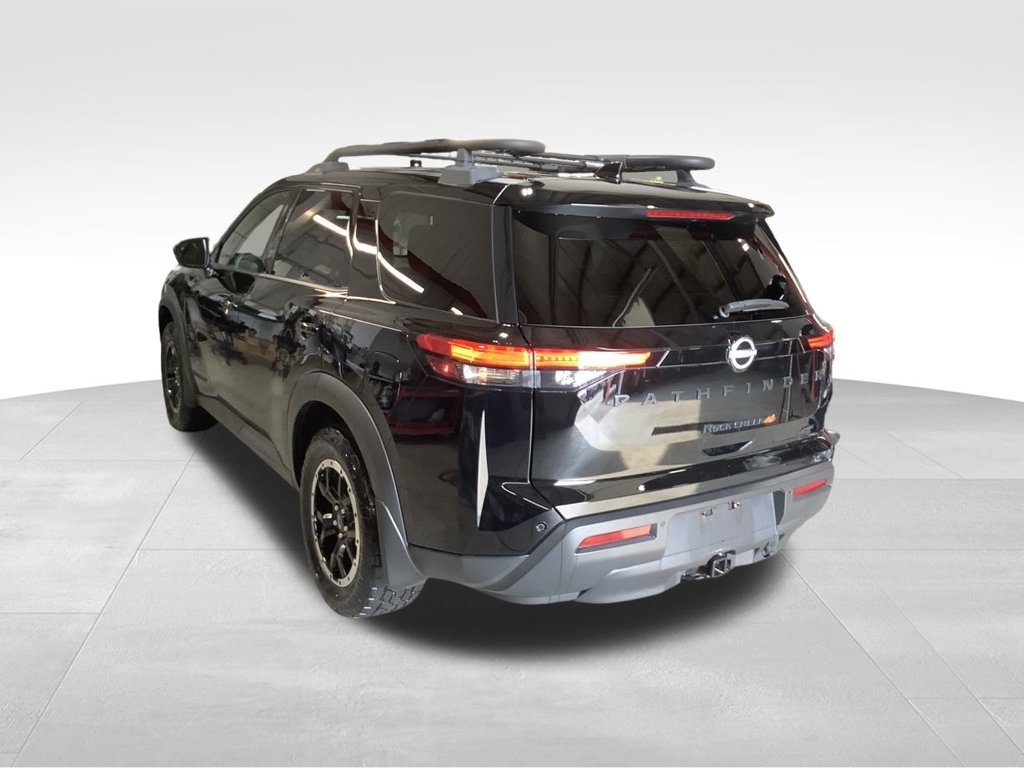 Used 2023 Nissan Pathfinder Rock Creek AWD/4WD image 3