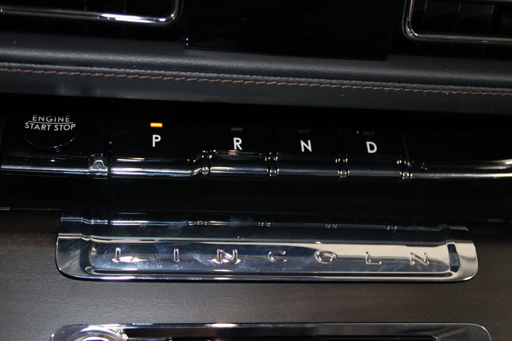 New 2026 Lincoln Aviator Reserve w/ Luxury Package RWD image 46