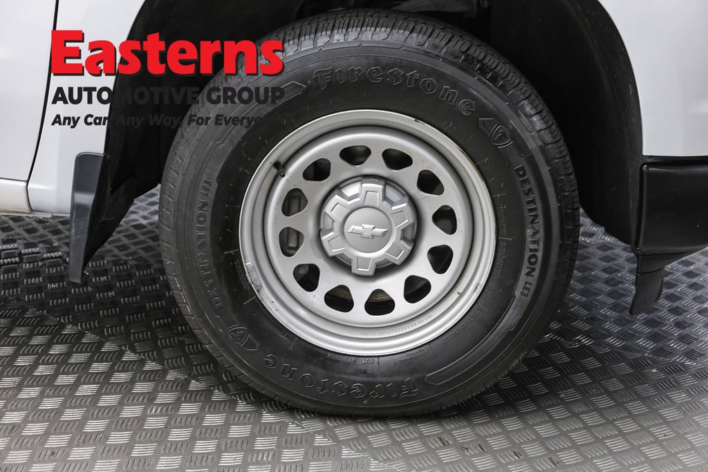 Used 2023 Chevrolet Silverado 1500 W/T RWD image 26