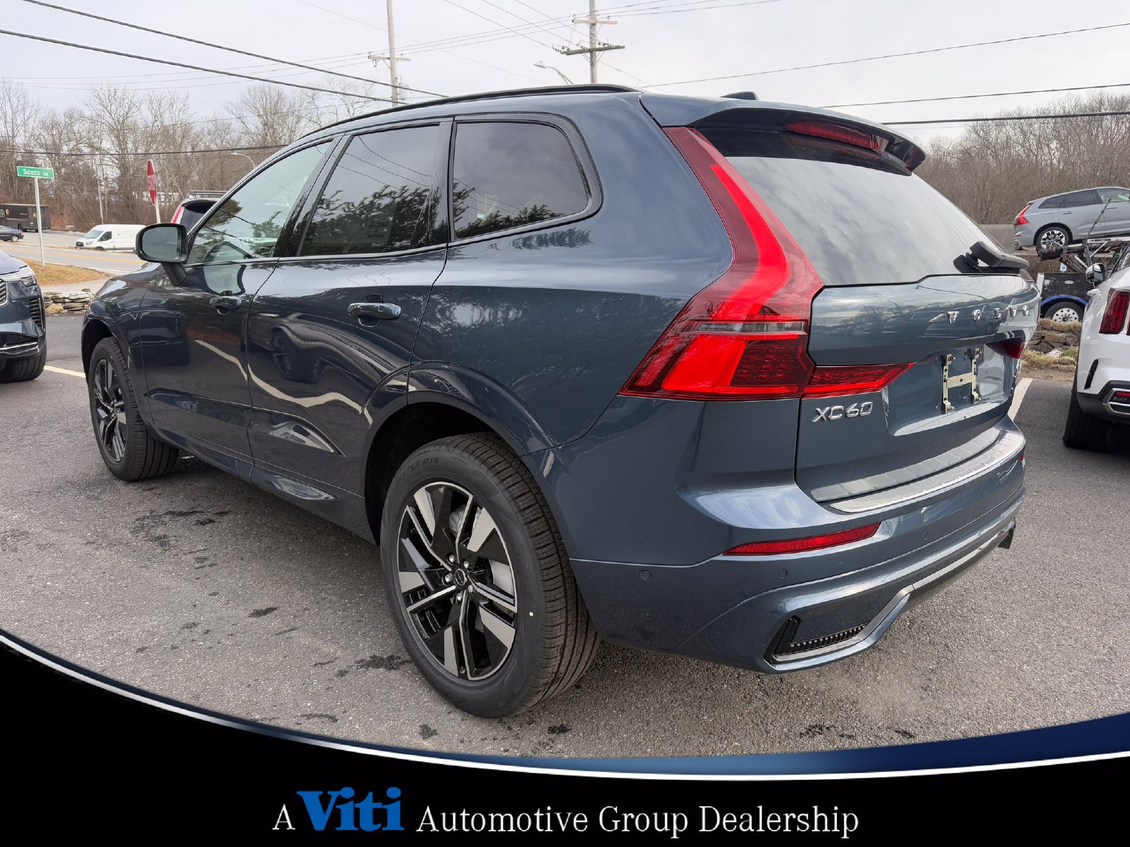 Used 2026 Volvo XC60 B5 Plus w/ Protection Package Premier AWD/4WD image 6
