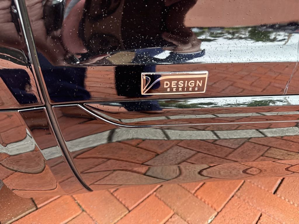 Used 2020 Bentley Bentayga image 10