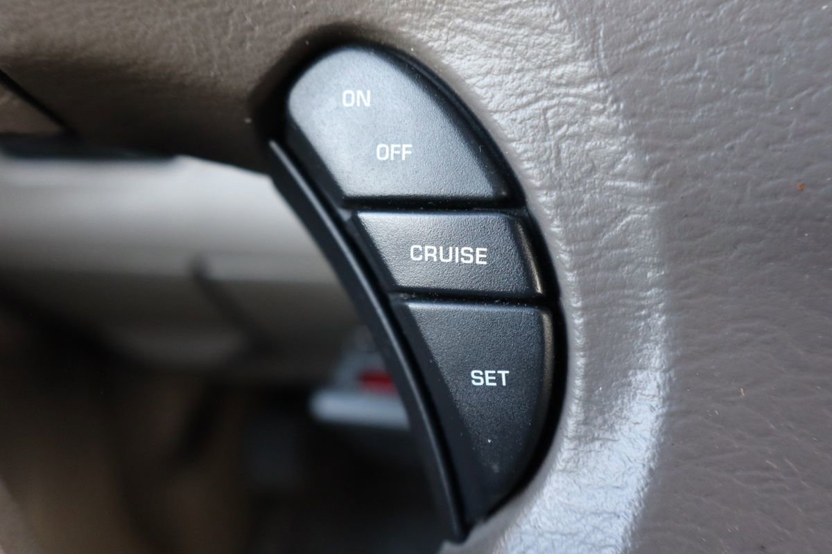 Used 2003 Dodge Ram 2500 Truck ST image 29