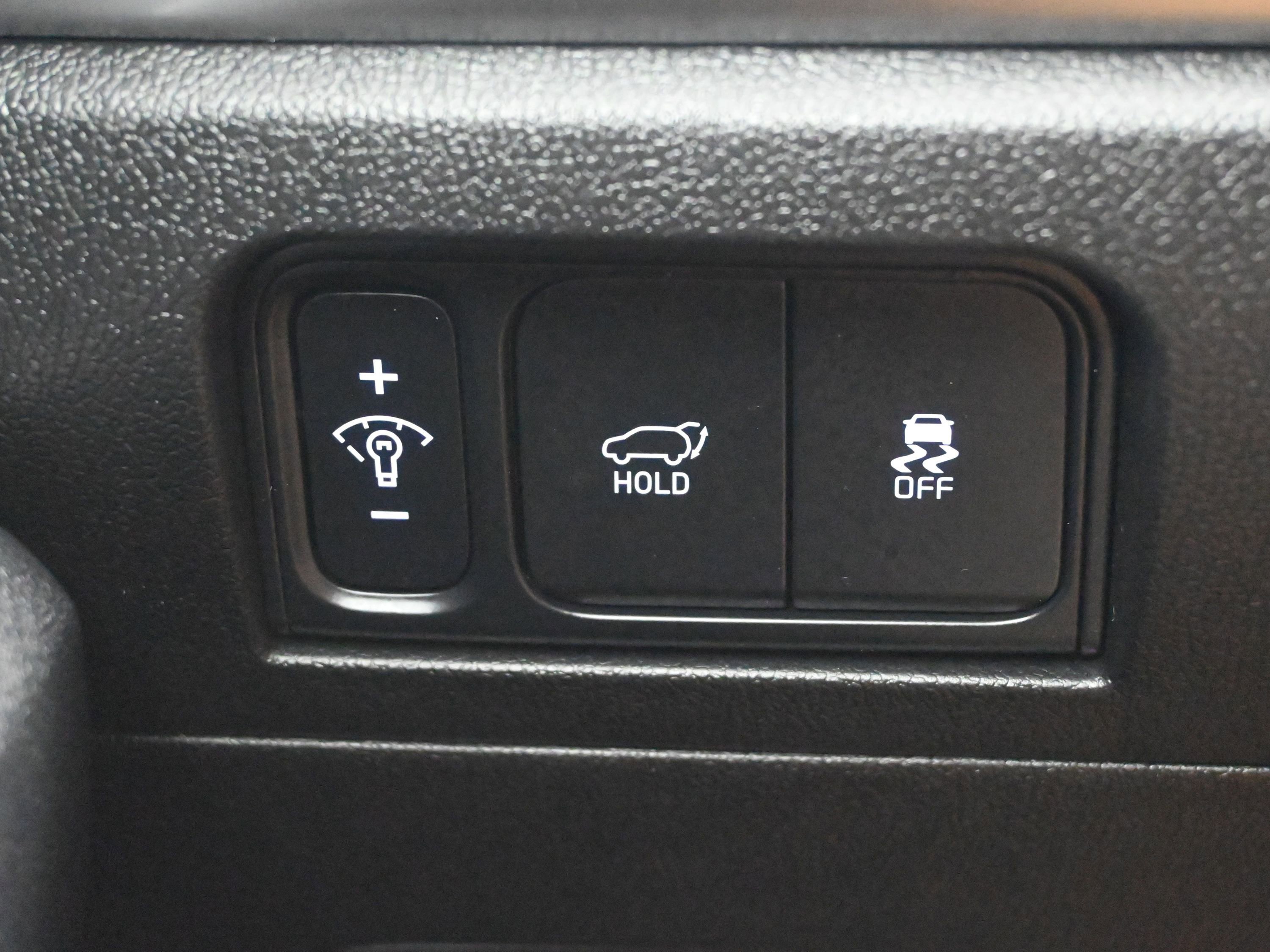 Used 2024 Kia Sorento EX w/ Panoramic Sunroof Package image 12