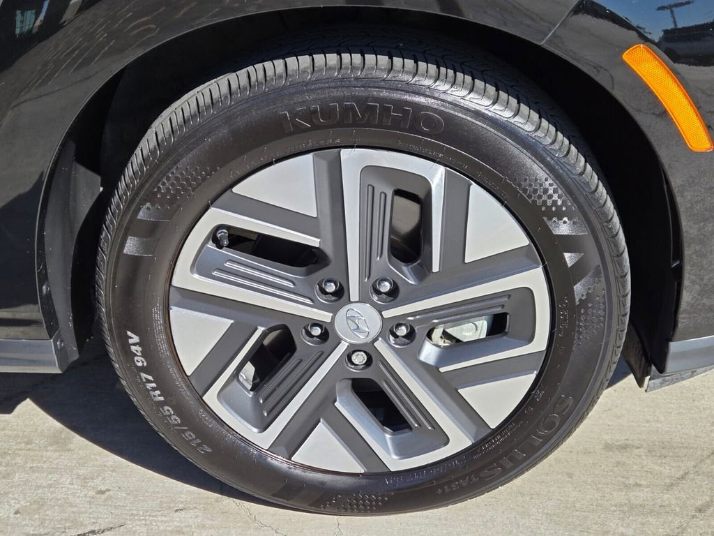 Used 2022 Hyundai Kona Limited image 7