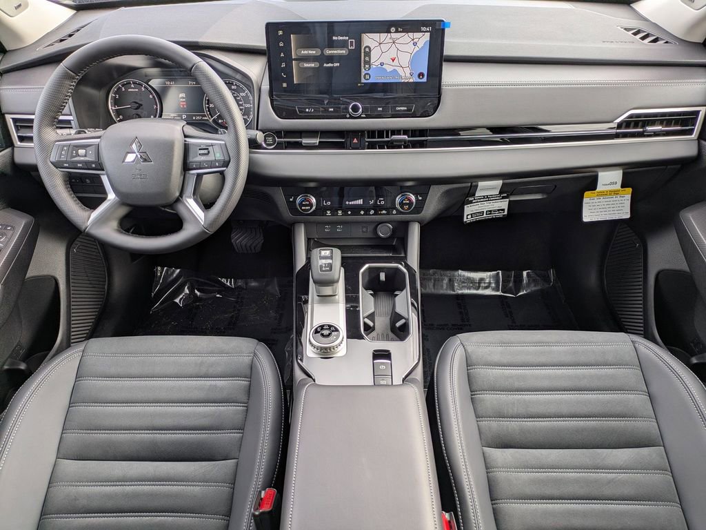 New 2026 Mitsubishi Outlander SE FWD image 16