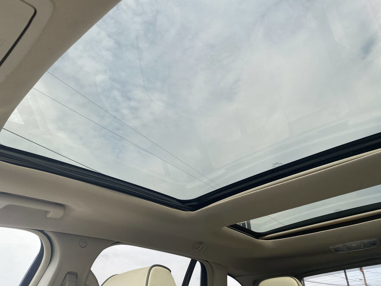 Used 2014 Lincoln MKX AWD w/ Equipment Group 102A image 36