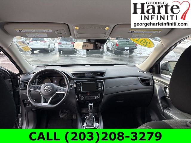 Used 2019 Nissan Rogue SV w/ Premium Package image 12