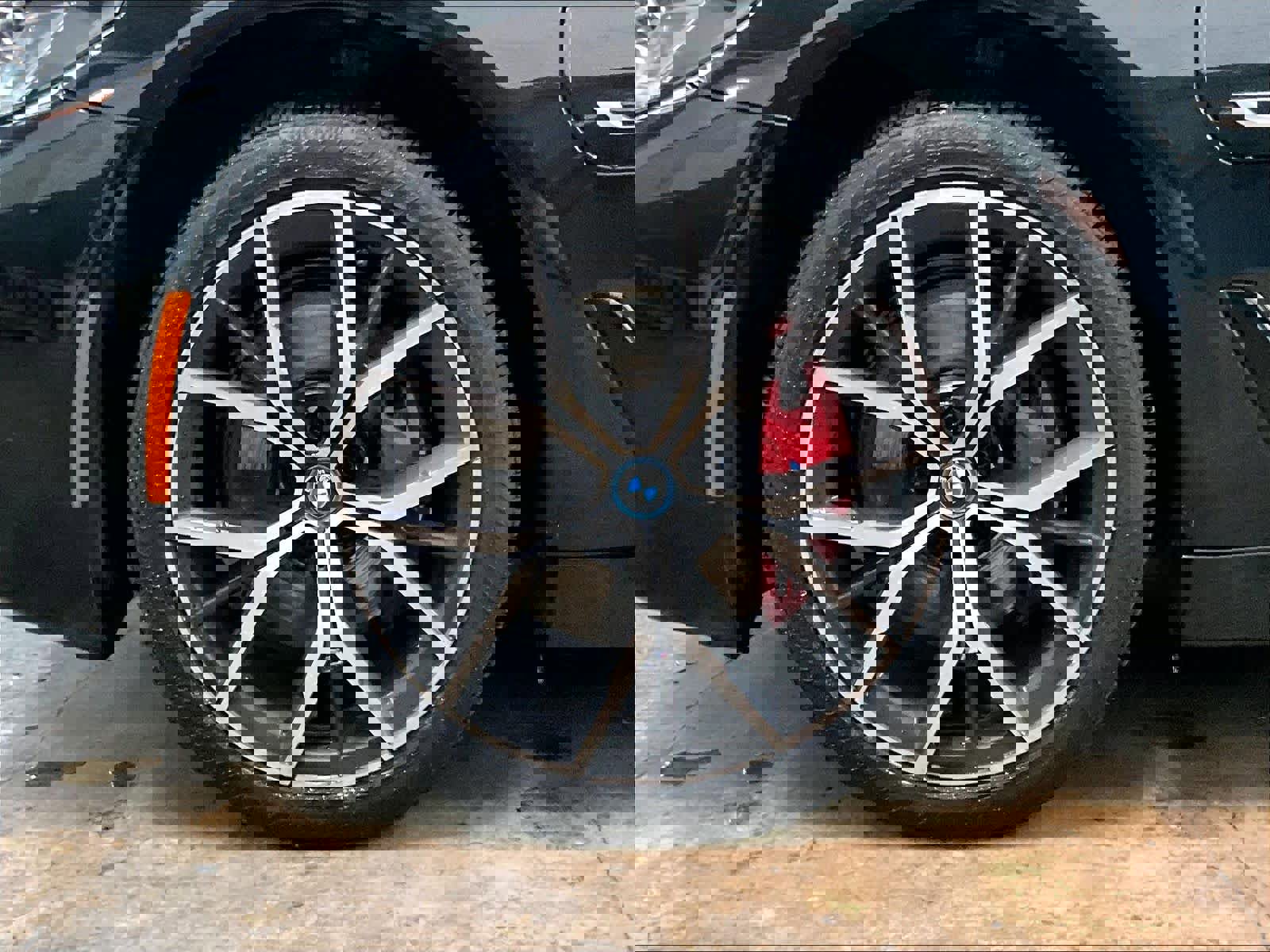 Used 2023 BMW 530e xDrive w/ Executive Package image 12