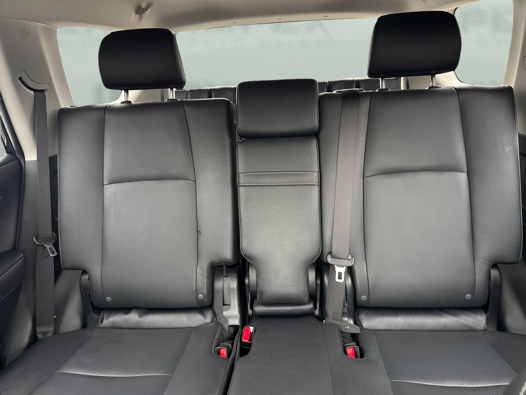 Used 2024 Toyota 4Runner Limited AWD/4WD image 13