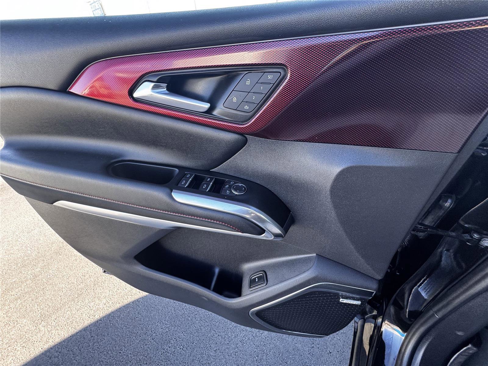 Used 2024 Chevrolet Traverse RS w/ LPO, Floor Liner Package AWD/4WD image 14