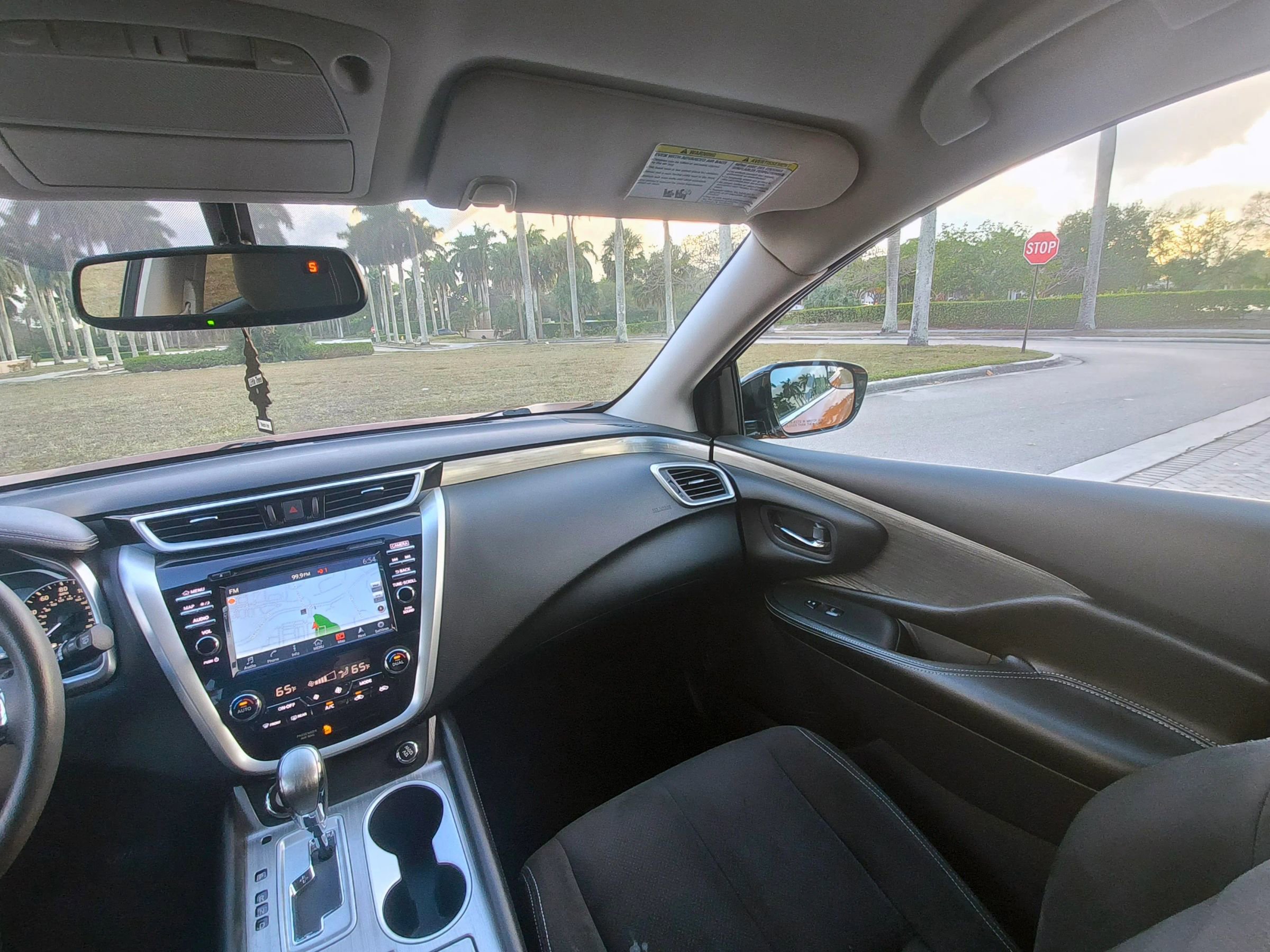 Used 2015 Nissan Murano SV image 21