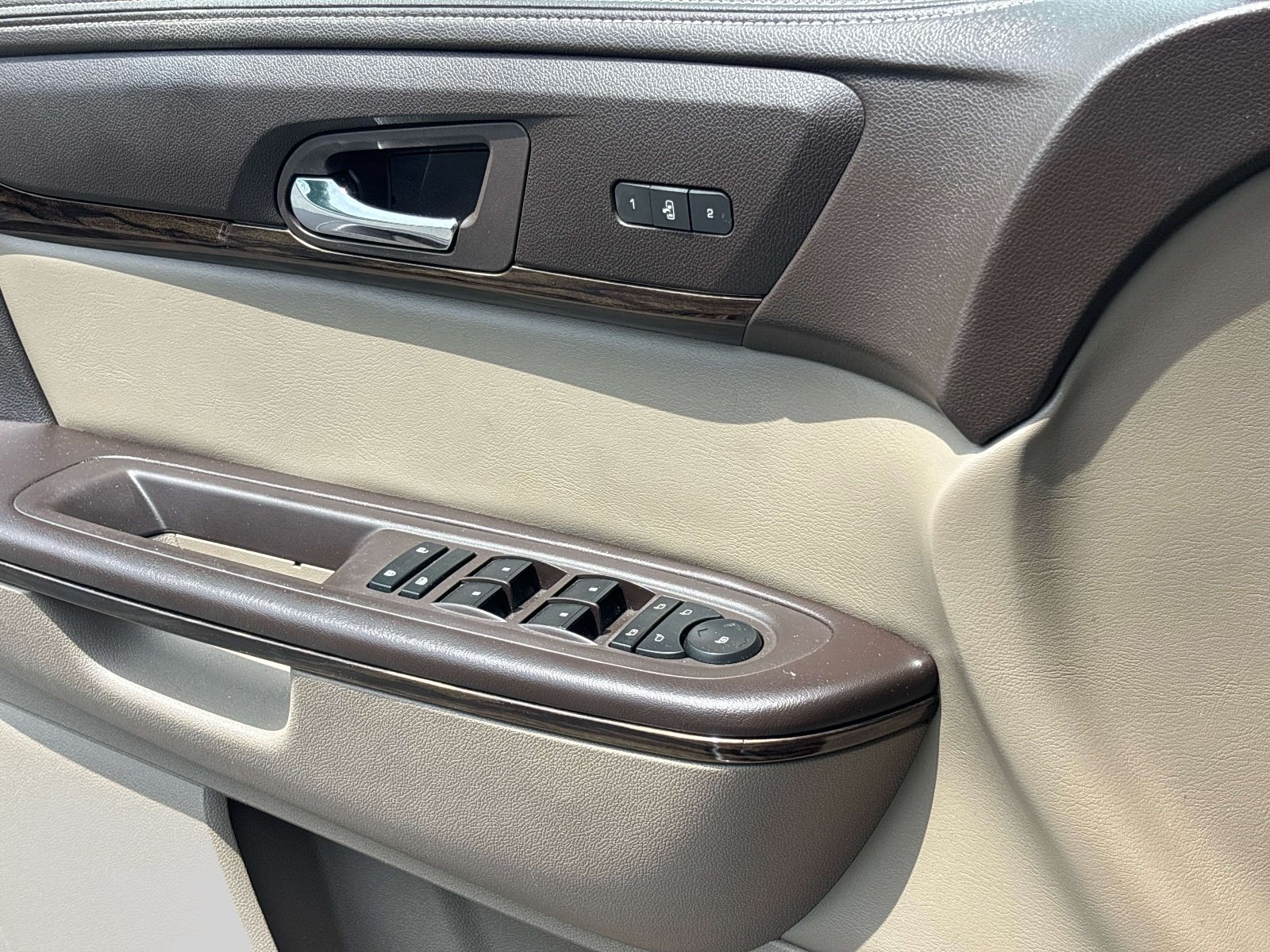 Used 2015 GMC Acadia Denali AWD/4WD image 19