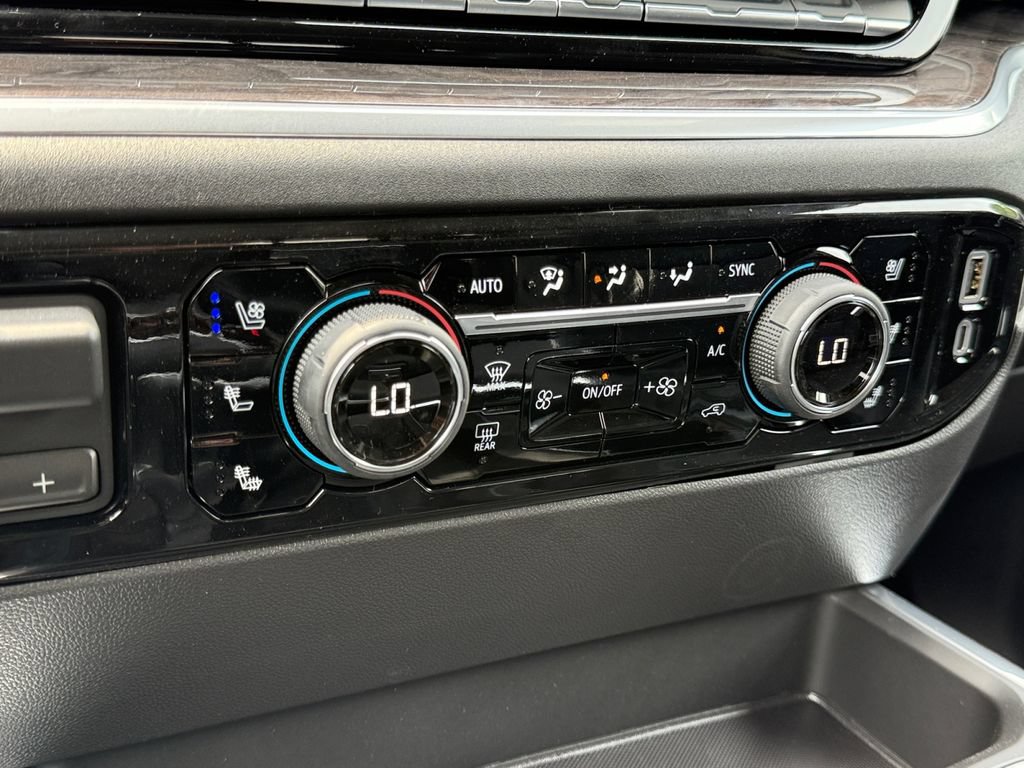 New 2026 Chevrolet Silverado 1500 LTZ w/ Technology Package AWD/4WD image 19