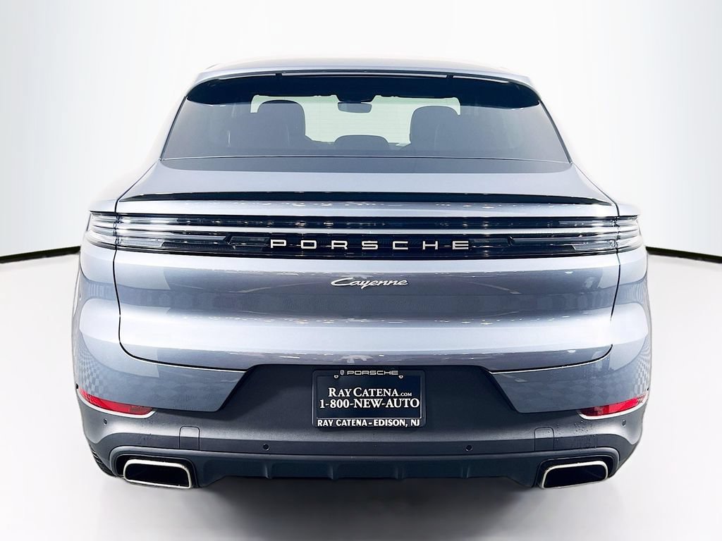 New 2026 Porsche Cayenne Coupe AWD/4WD image 10