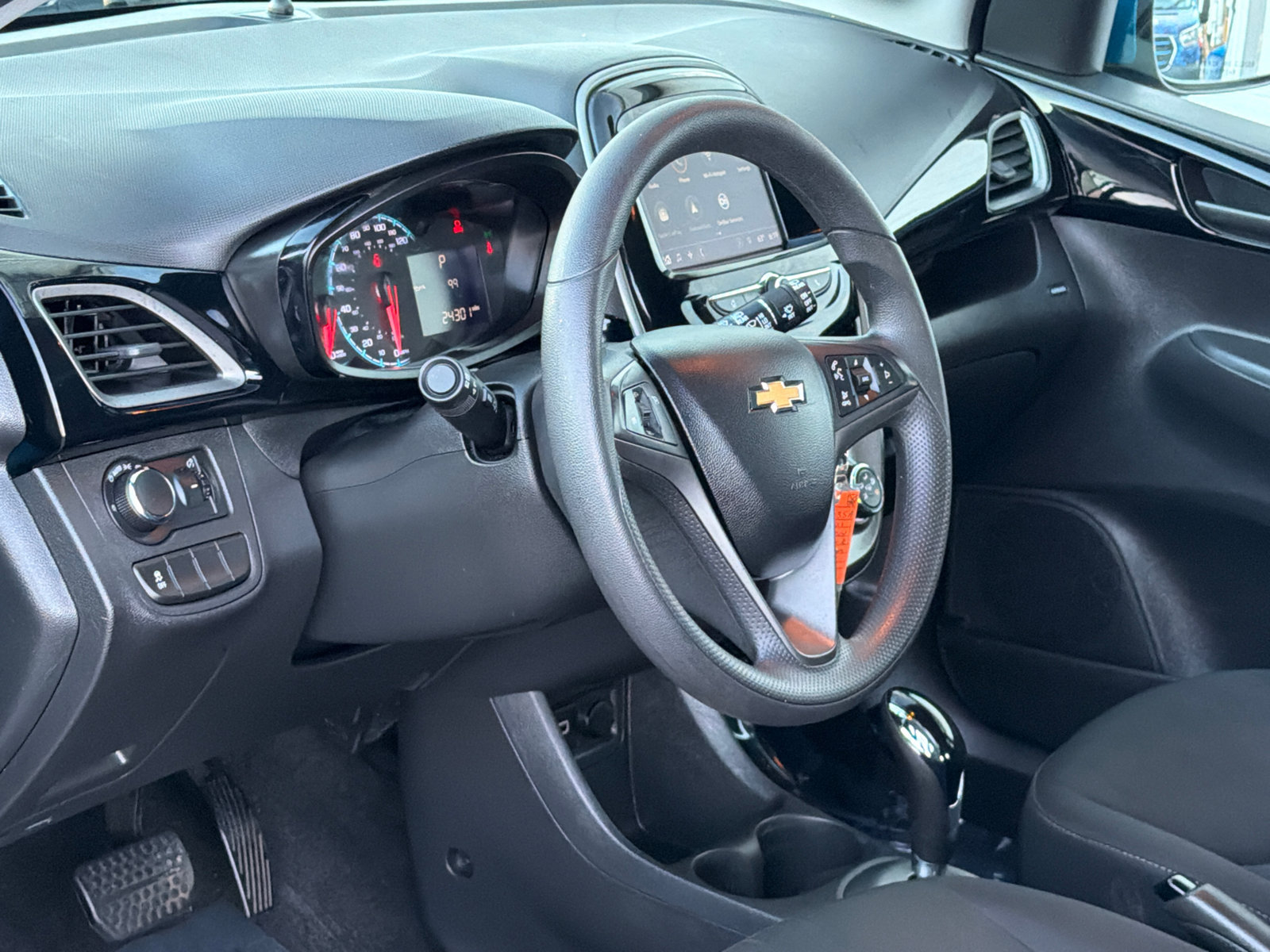 Used 2021 Chevrolet Spark LT FWD image 13