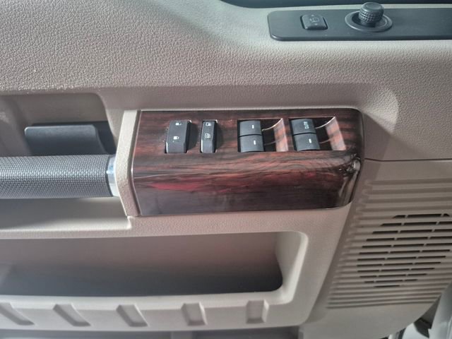 Used 2008 Ford F250 Lariat image 16